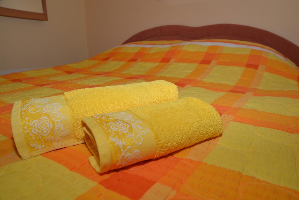 Rooms And Apartaments De Niro Trpeytsa Chambre photo